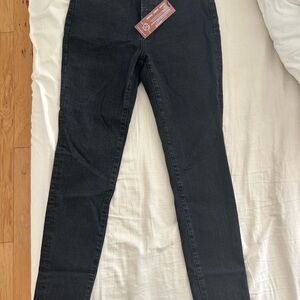 Moussy women's washed black skinny jeans